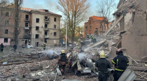 Война, 25 апреля. Россия атаковала Днепр более 10 часов. Гремело и в других областях. В Екатеринбурге прилетело в ЖК. «Апокалипсис войны»