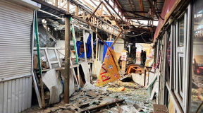 Война, 4 апреля. В Никополе атакован рынок, погибли пять человек. В Сумах и Харькове россияне били по жилым домам