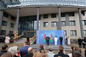 «10-часовой рабочий день для медиков, к которому призывает Лукашенко, – это просто смешно, потому что они работают гораздо больше»