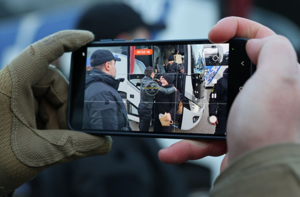 «У людзей з сабой толькі «турэмныя» сумкі і пакеты. І з гэтым яны мусяць распачынаць жыццё з нуля»