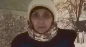 Вдова из Индии говорит, что попала в беду в Беларуси и её держат в коровнике