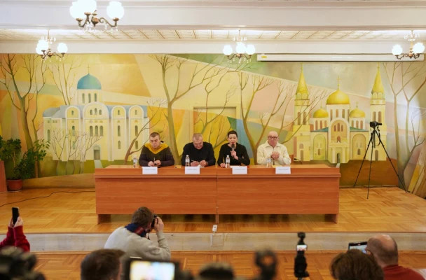 Колесникова, Бабарико, Федута, Лабкович. Первая пресс-конференция освобожденных