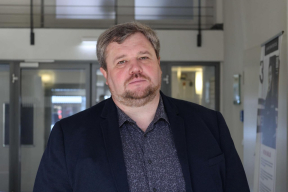Позняков: «Чем щедрее обещания о будущих выплатах, тем больше вопросов к настоящему»