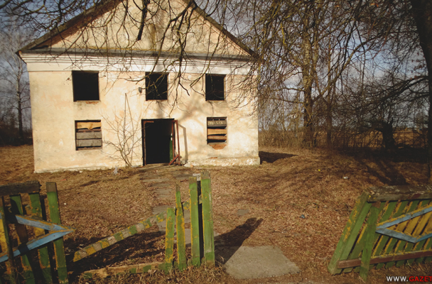 «У нас уже давно нет ФАПа, школы, своего магазина. Дольше всех держалась библиотека»