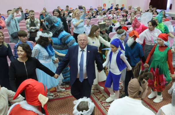 К детям пришли чиновники и силовики. Что из этого получилось