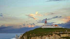 «Первая поездка, где всем членам семьи все понравилось». Почему беларусы едут на отдых в Португалию?