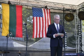 Науседа: США «резко» отреагировали на инцидент с метеошарами из Беларуси