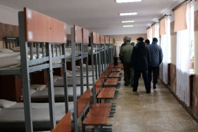 «Охранники угрожали сделать из меня «тюленя»